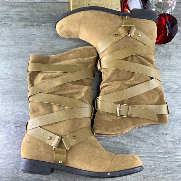 Shoedazzle Tahira Boots - Picture 2 of 8